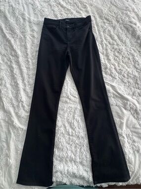Express Women’s Mid Rise Skyscraper Jeans - Black